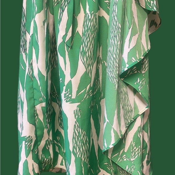 MM Couture Green Strapless Midi Summer Dress.  New Without Tags.  Size M. - Picture 2 of 4